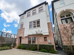 2749 Cohn St, Houston, TX 77007