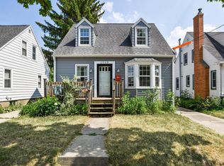 2045 Helena St, Madison, WI 53704