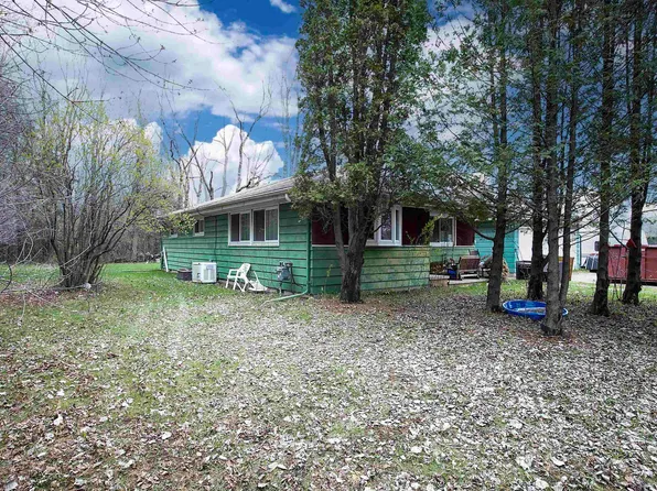1730 W Edgewood Dr, Appleton, WI 54913