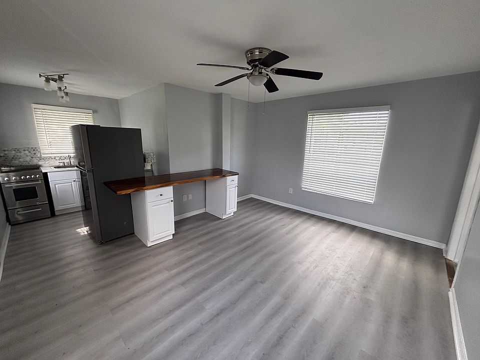 1st image of 1635 16th St N #2A