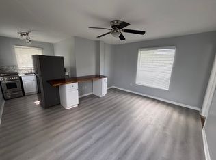 1635 16th St N #2A, Saint Petersburg, FL 33704