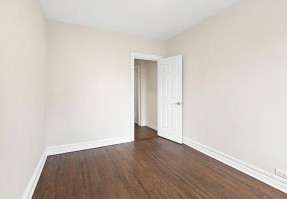 5th image of 337 W 21st St #4E