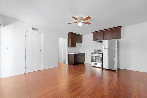 10920 S Osage Ave #14 Photo 1