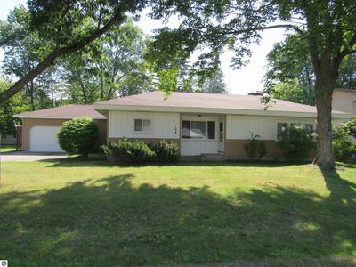 108 Emery St, East Tawas, MI, 48730