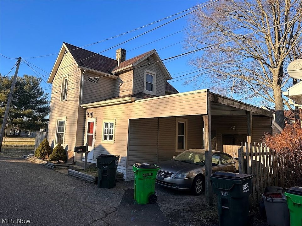 2nd image of 806 N Walnut St