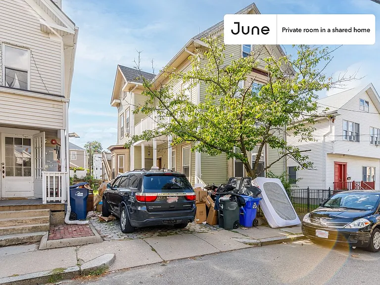 29 Spring Garden St #B — Photo 20