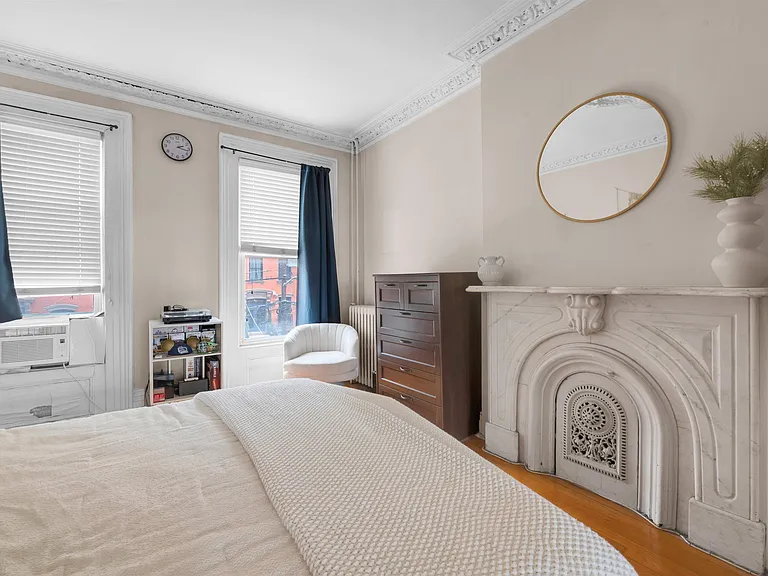 612 Hudson St #3 — Photo 10