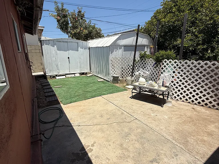 48th St — Photo 13