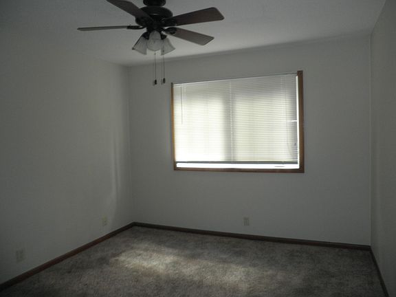 4th image of 4351-4365 Lincoln Way #C-4421