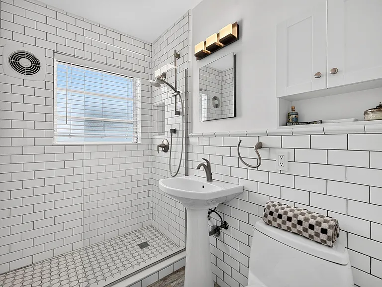 624 Orton Ave #3 — Photo 31