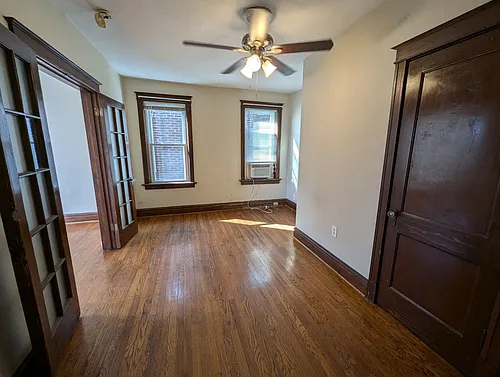 5111 South Broadway Photo 1