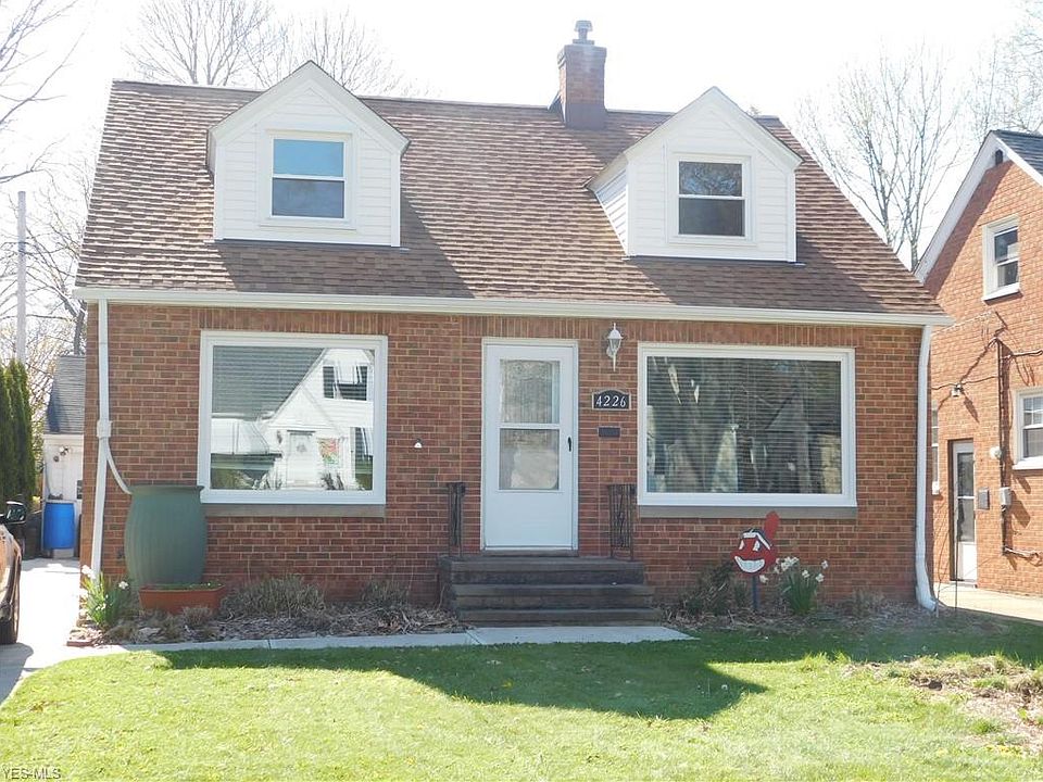 1st image of 4226 W 212th St