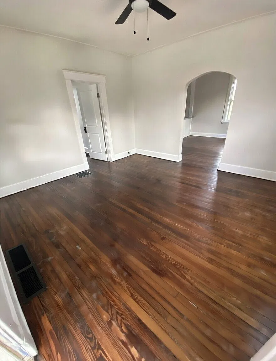 1726 Gilsey Ave — Photo 2