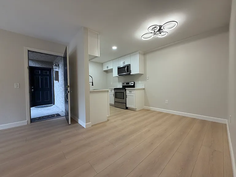 1265 Kendall Dr #412 — Photo 6