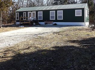 2561 Oak Ridge Dr, Mountain Grove, MO 65711