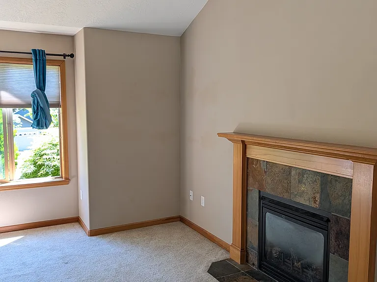 2311 NE Grandhaven St — Photo 7