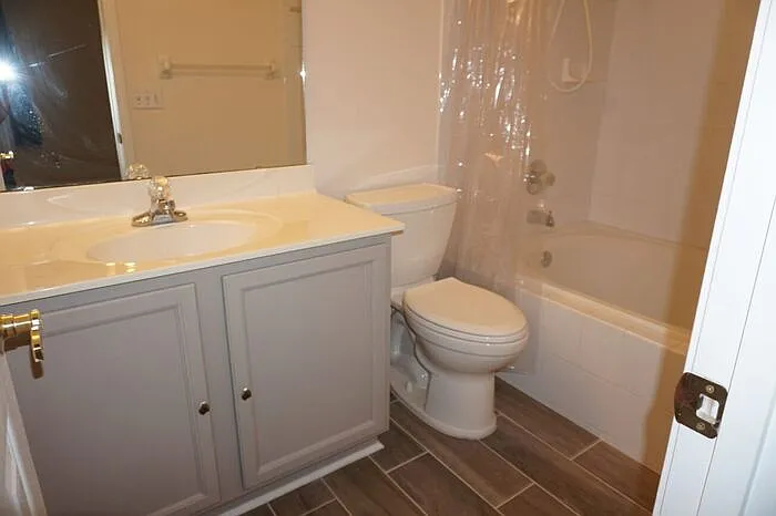 908 Buttercup Dr — Photo 8