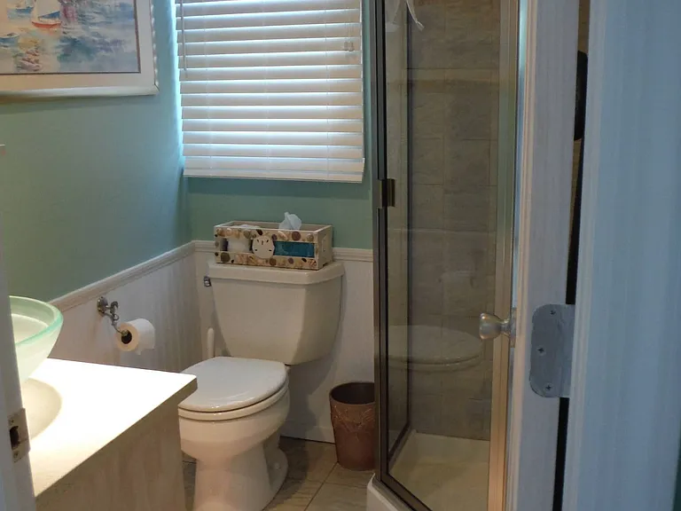 81 E Lake Dr — Photo 9
