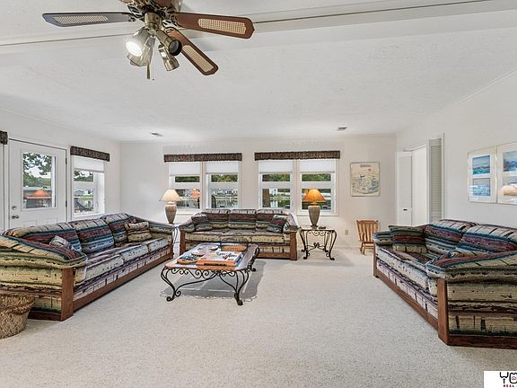 2nd image of 2220 E Lake Dr