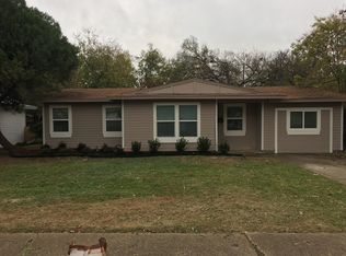 2616 Gross Rd, Dallas, TX 75228