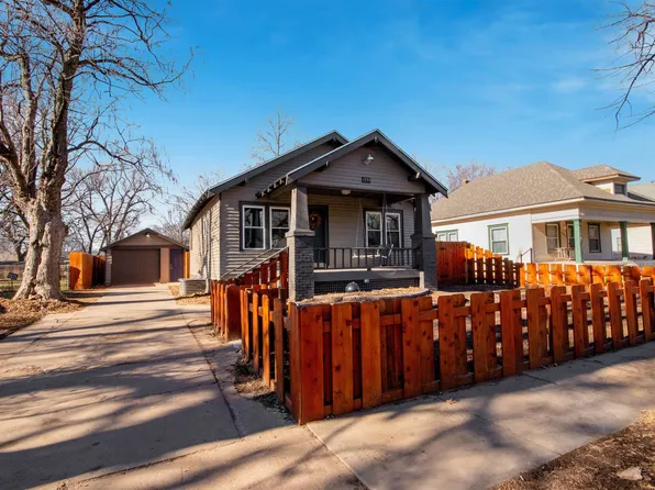 1333 S Laura Ave, Wichita, KS 67211