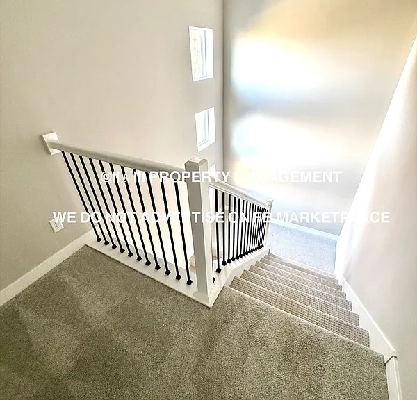 18755 188th Ter — Photo 14