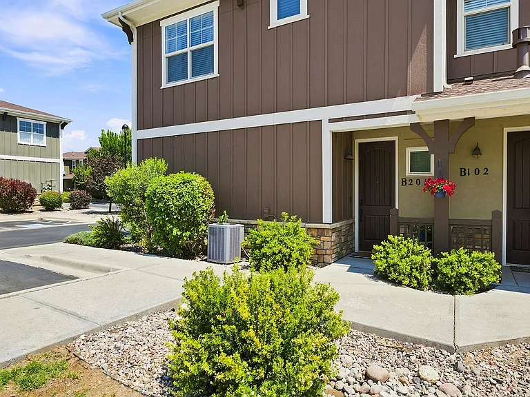 5851 Dripping Rock Ln #B201 — Photo 2