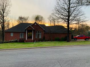 3100 Bronze Leaf, Paragould, AR 72450