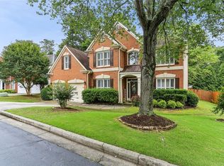 2624 E Madison Dr, Dunwoody, GA 30360
