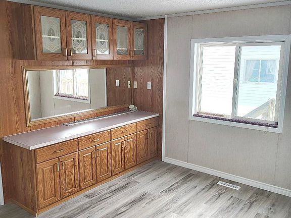 3rd image of 4819 51st Ave