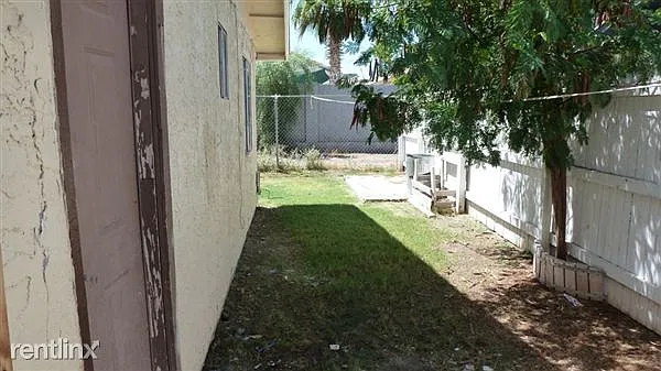 5 Side Yard