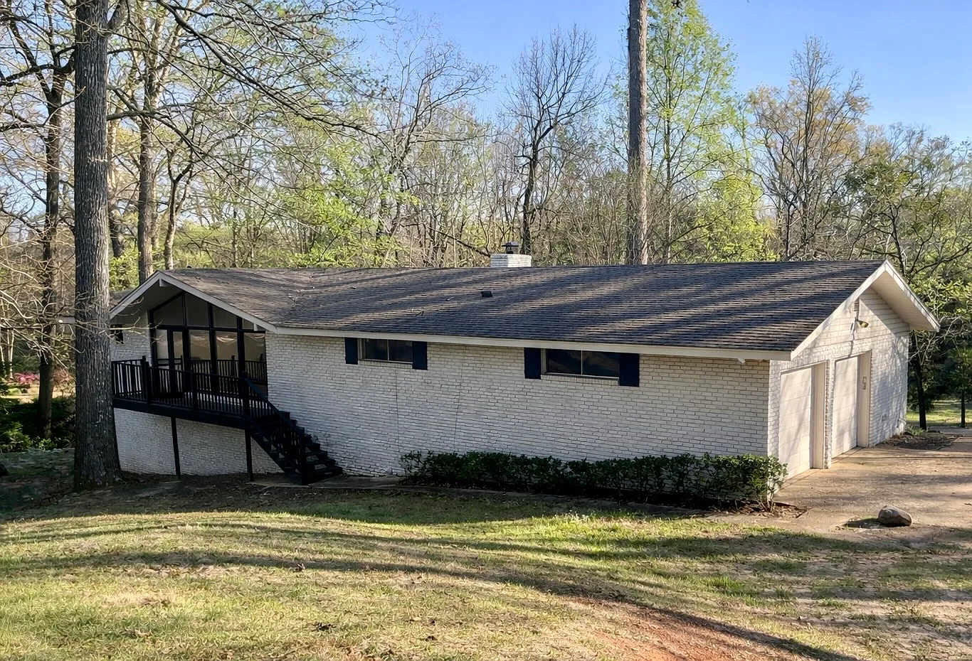 4 bed, 3160 sqft, $3,500 — Photo 2