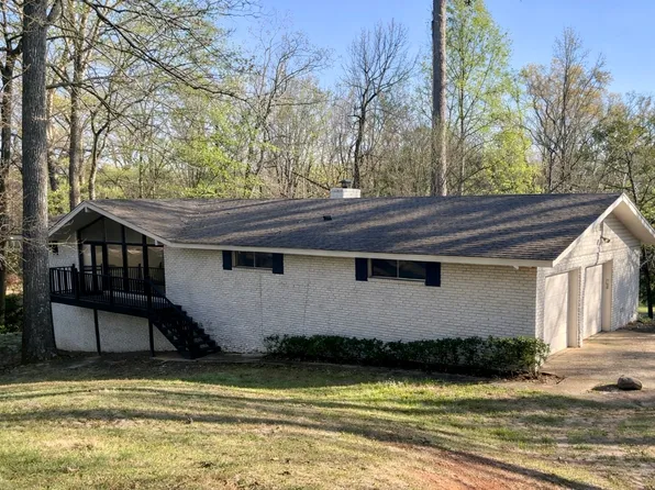 (undisclosed Address), Columbus, MS 39705