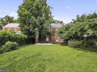 4504 Chestnut St, Bethesda, MD 20814