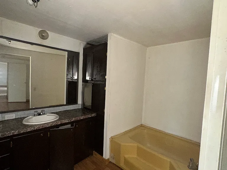 101 Texas Rd #101 — Photo 5