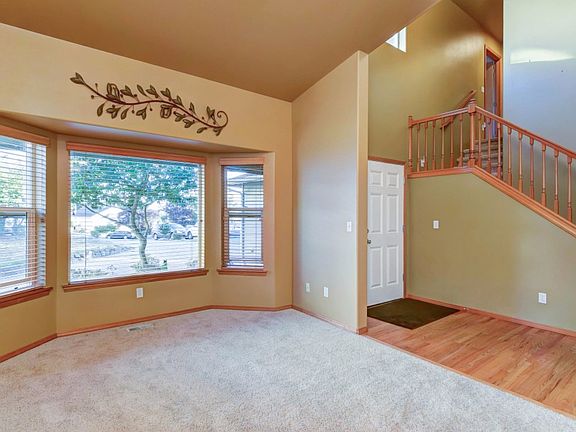 4th image of 27814 78th Ave NW