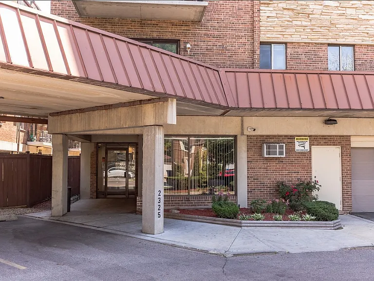 2325 N Neva Ave #104B — Photo 20