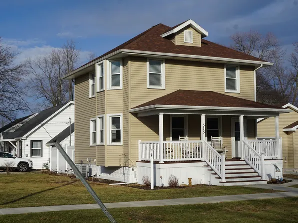 515 E 3rd Ave, Clifton, IL 60927