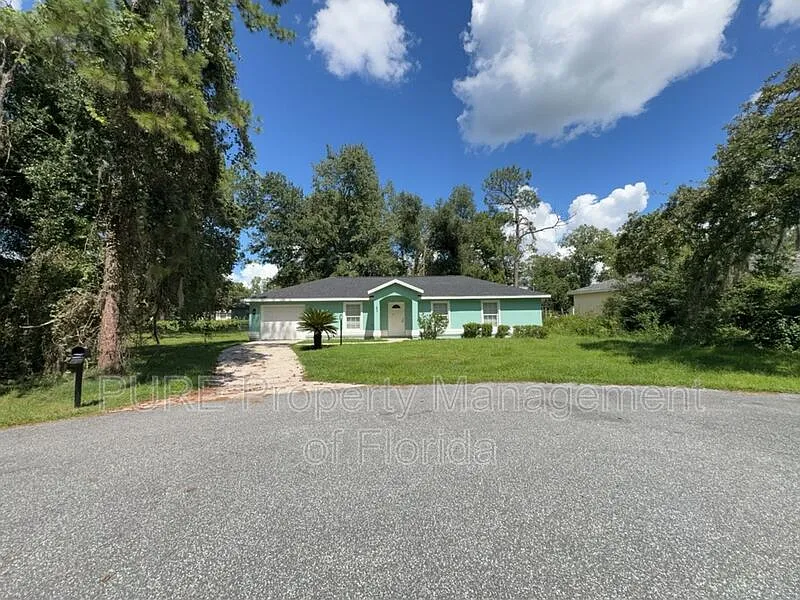 3 bed, 2.0 bath, 1196 sqft, $1,699 — Photo 2
