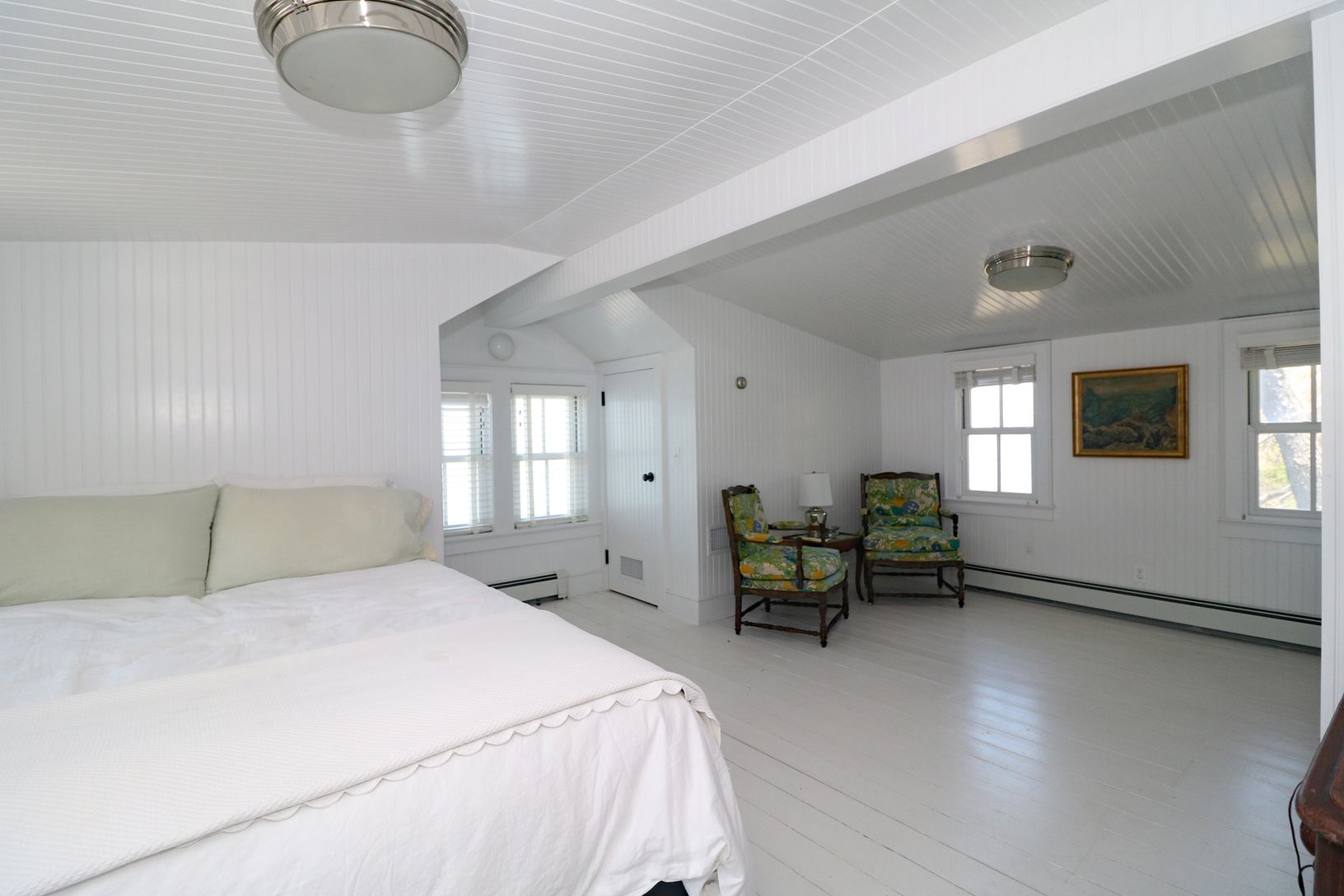  Guest bedroom 3 