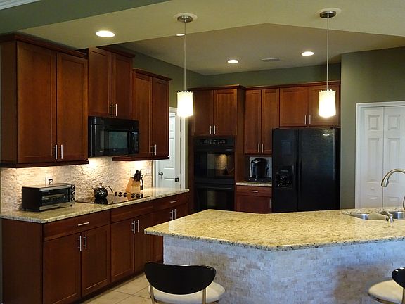5th image of 7083 Winding Lake Cir