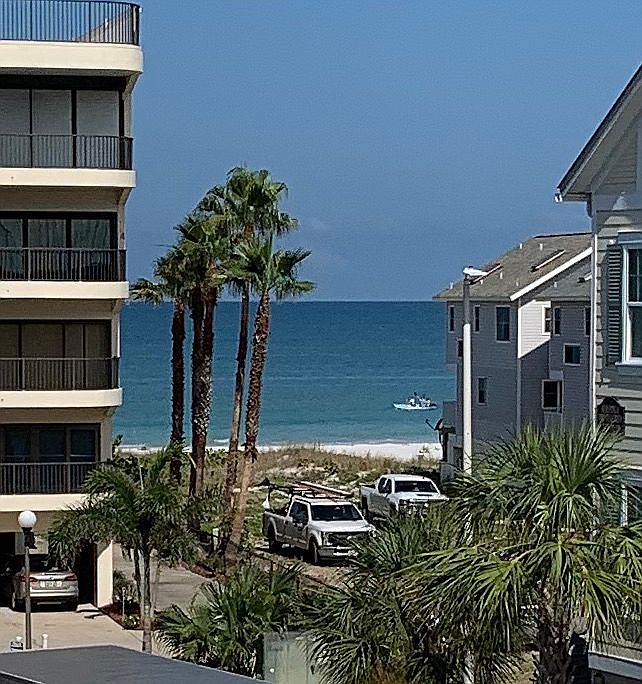 1st image of 19915 Gulf Blvd Unit 402