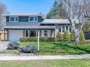 34 Bradley Dr, Kitchener, ON N2A 1K4