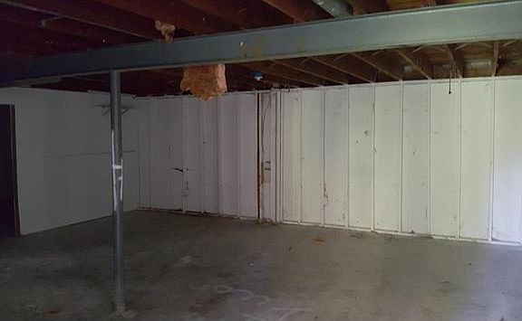 2nd image of 4343 Melba Ave