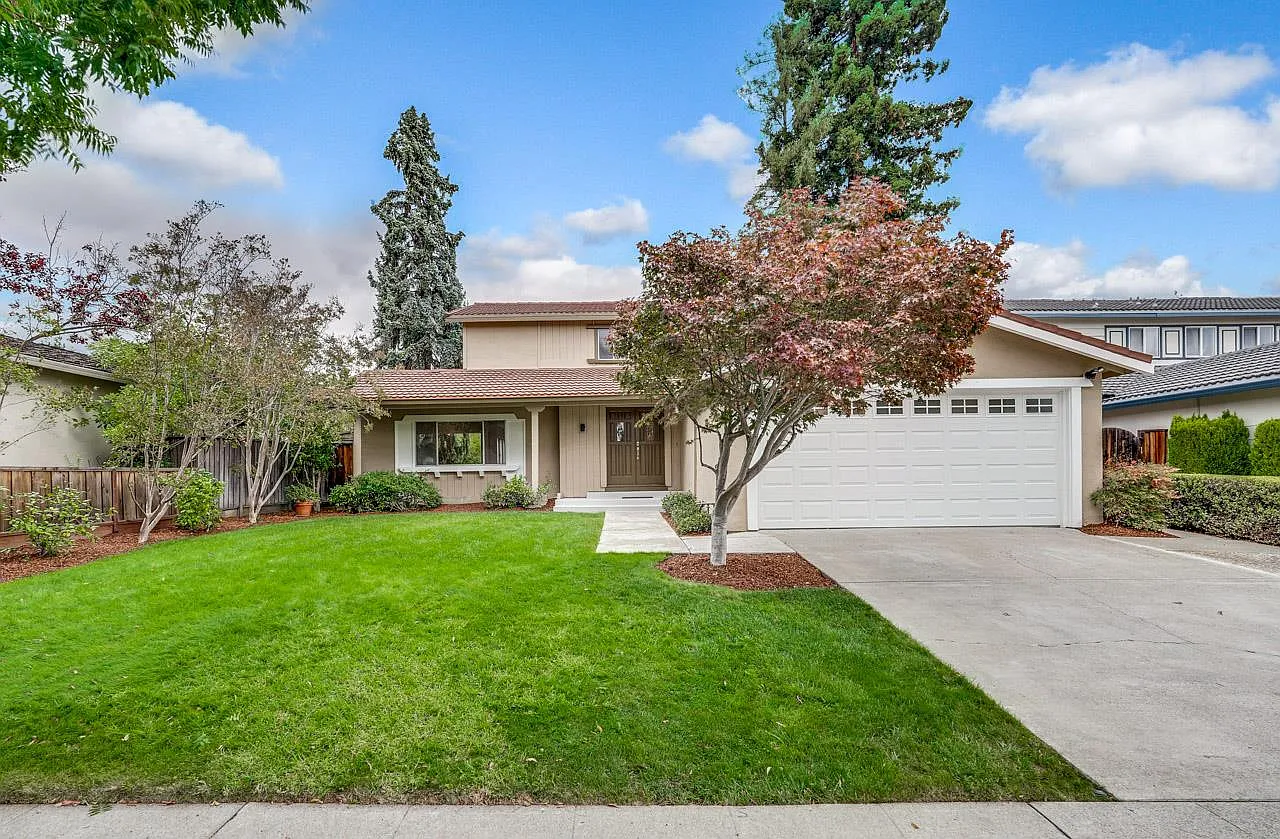 5887 Amapola Dr photo 1