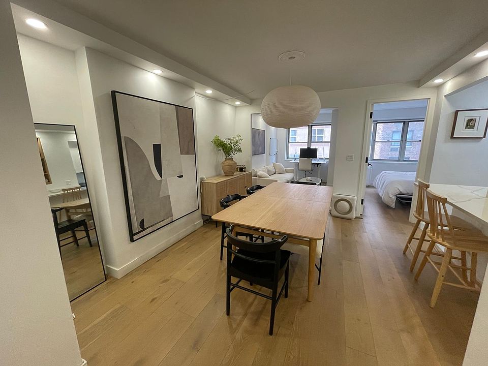 1st image of 211 E 53rd St APT 5M