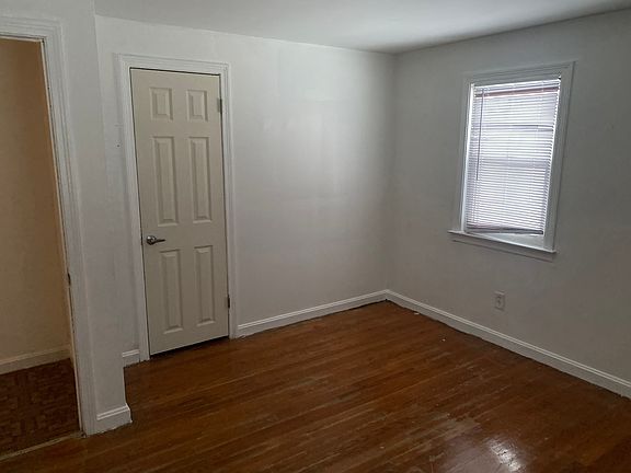 5th image of 270 Mountainview Ave