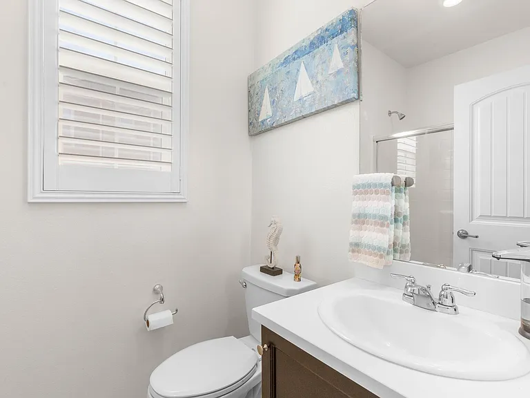 8653 Bay Laurel St — Photo 14