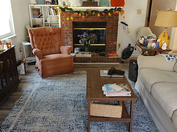 Living room with gas fireplace