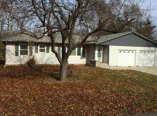 2508 Alecia Dr, Manhattan, KS 66502